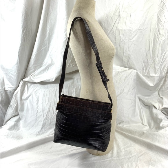 Genuine vintage fashionable Salvatore Ferragamo brown croc pattern shoulder bag - Picture 1 of 15